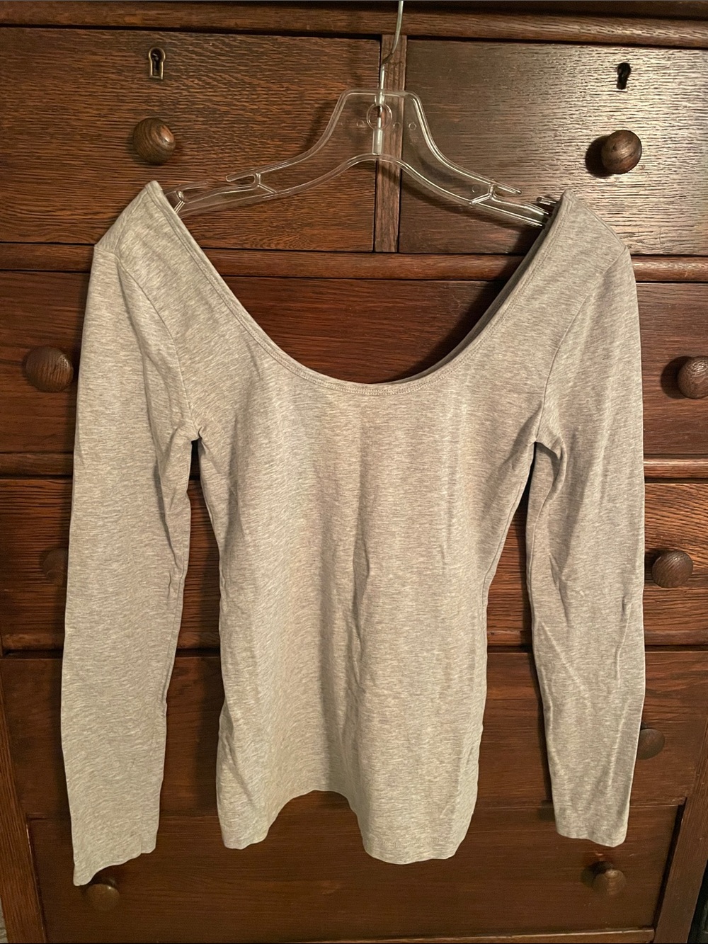 Sportsgirl Light Gray Scoop Neck Long Sleeve Top